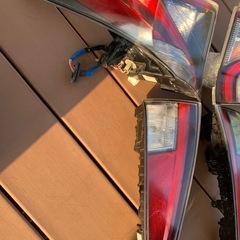 ZVW50 テールレンズの画像