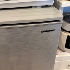 【SHARP】冷蔵庫の画像