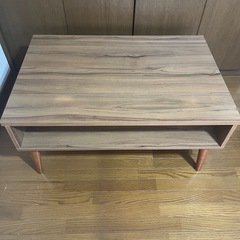 昇降式テーブルの画像