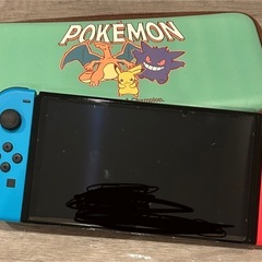 カセット２つ+カード保護ケース付き　Switch有機ELモデル初期化済みの画像