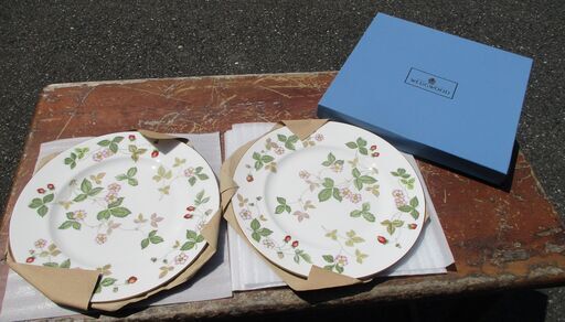 ☆ウェッジウッド ワイルドストロベリー 大皿ペアセット◇プレート2枚