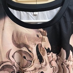 和柄がしゃら髑髏コットンTシャツ裏も同じ図柄プリント！新品同様！一度袖を通しただけで着て外出無し！size Ｌ詳しくは説明欄から…の画像
