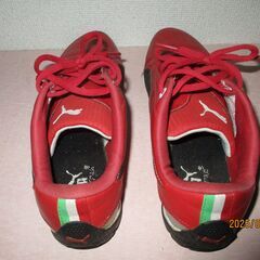 スポーツシューズ　２６．５cmの画像