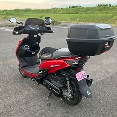 【低走行、美品】スズキ　スウィッシュ１２５リミテッド(ワインカラー) の画像
