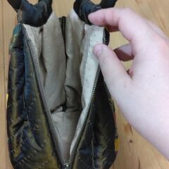 バッグ　内側ベージュの画像