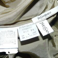 配達先決定🚚　無料配達します🚚秋冬物💖イヴサンローラン💖美品💖ウエストゴム仕様💖スカート💖の画像