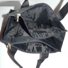 配達先決定🚚　無料配達します🚚VALENTINO ROSSA 💖美品💖トートバッグ💖バレンティノ・ロッサ💖の画像