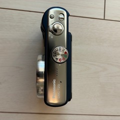 Panasonic DMCーTZ3 ケース、バッテリー充電器付きの画像