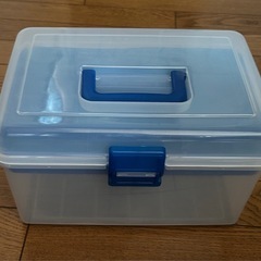 お値下げしました！ケース付き　釣り針色々 の画像