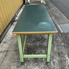 サカエ作業台の画像