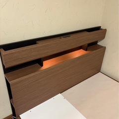 ニトリ ダブルベットフレームの画像
