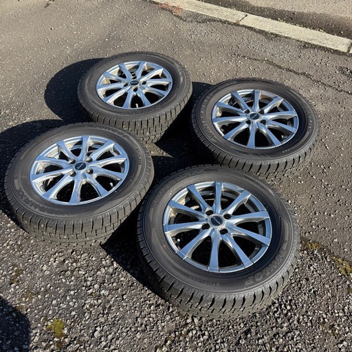 スタッドレスタイヤ　アルミホイールセット