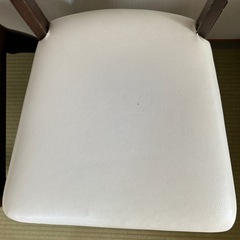 ダイニングチェアー2脚の画像