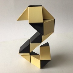 スネークキューブ ＊昭和当時物!! ＊レトロインテリア＊脳トレ＊知育パズルの画像