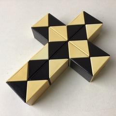 スネークキューブ ＊昭和当時物!! ＊レトロインテリア＊脳トレ＊知育パズルの画像