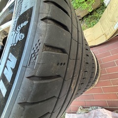 アルミホイールタイヤ4本セットスバル車　の画像