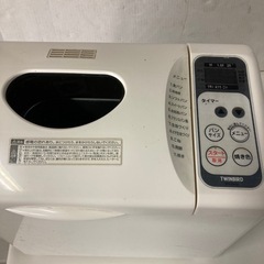 ツインバードのホームベーカリー 「PY-D432」です。の画像