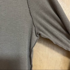 GU ソフトリブクルーネックTシャツ　ブラウン　S カットソーの画像
