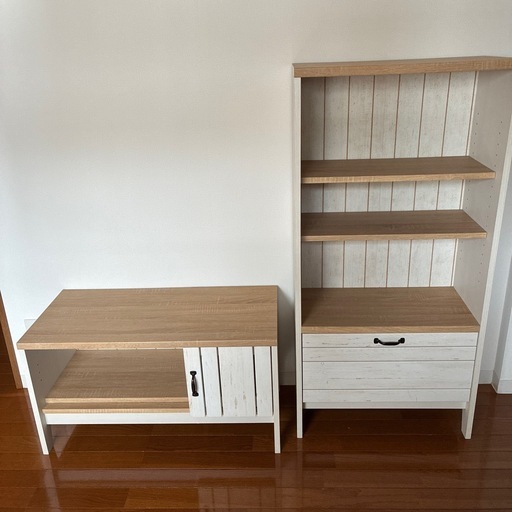 ニトリ　テレビ台とフリーラック