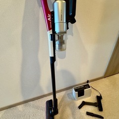 SHARPコードレス充電式 掃除機 EC-A1Rの画像