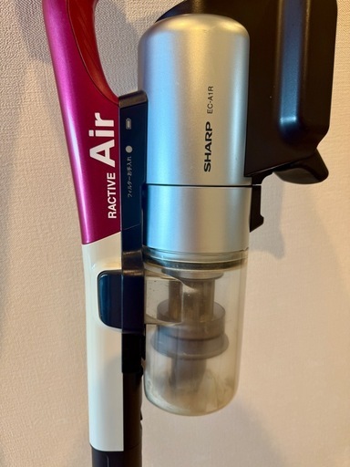 SHARPコードレス充電式 掃除機 EC-A1R