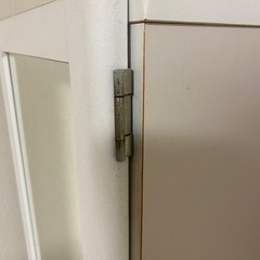 収納付姿鏡の画像