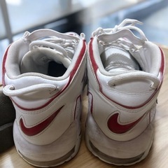 Nike Air More Uptempo ホワイト/レッド の画像