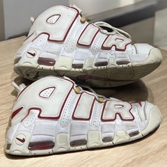 Nike Air More Uptempo ホワイト/レッド の画像