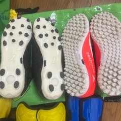 サッカー　スパイク　トレーニングシューズ　の画像