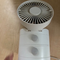 卓上USB小型扇風機ファン　小物入れ一体型の画像