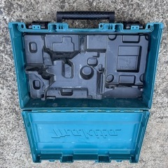 マキタ　充電式タッカ　収納箱の画像