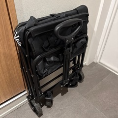 折りたたみキャリーの画像