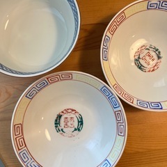 丼ぶり皿3種類　　1種類からでも⭕️の画像