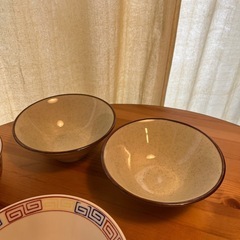 丼ぶり皿3種類　　1種類からでも⭕️の画像