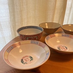 丼ぶり皿3種類　　1種類からでも⭕️の画像