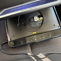 Miuscall-C 後席車載用　ヘッドレストモニター　ポータブル　DVDプレーヤーの画像