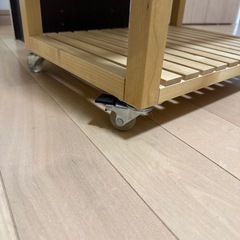 移動式テーブルの画像