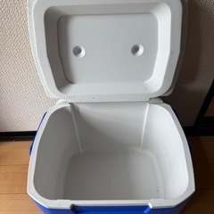 クーラーボックスの画像