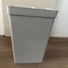 IKEA ゴミ箱の画像
