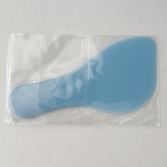 【新品未開封】familiar フードカッター、ファミリア食品カットヘラの画像