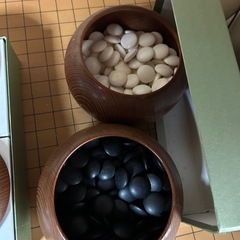 高級囲碁セット、5万円で購入しました。の画像