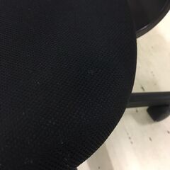  24978  キャスター付き昇降ワーキングチェア　オフィスチェア　デスクチェア 無印良品   ◆大阪市内・東大阪市他 6,000円以上ご購入で無料配達いたします！◆ ※高槻・枚方方面◆西宮・尼崎方面◆生駒方面　それぞれ条件付き無料配送あり！            の画像