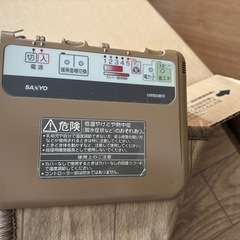 1.5畳用 ホットカーペット フローリング調 ③の画像