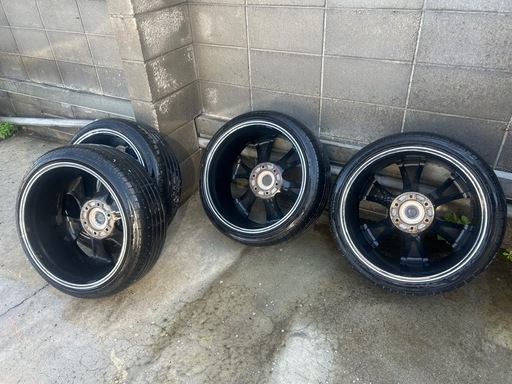 20インチ6穴ホイール　４本セット　8.5J +38　M.T.S.ハイエース用