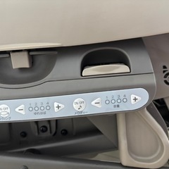 ♡combiネムリラ オートスイング ミントグレーの画像