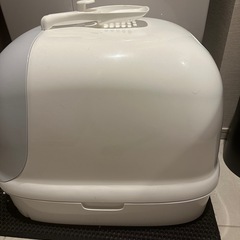 猫用キャットタワー フェルト製ハウス付きの画像