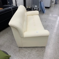 【軽トラック貸し出し無料】3人掛けソファー！の画像