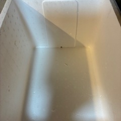 発泡スチロール容器　３個セット①　水抜き穴&ゴム栓付きの画像