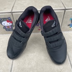 adidas スパイクシューズ 黒 28センチの画像