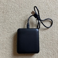 モバイルバッテリー 軽量 大容量 10000mAh4ケーブル内蔵　 黒の画像